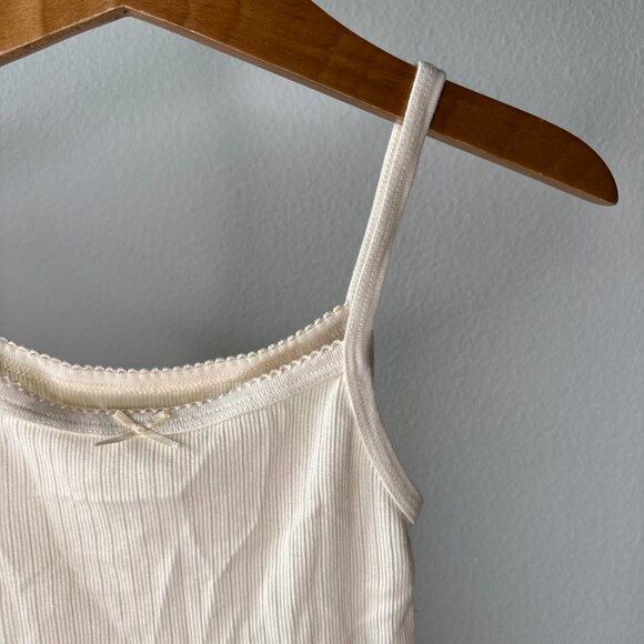 Brandy Melville Ribbed Bow Tank Top • Dainty • EU Made • 100% Cotton • Ivory - Picture 3 of 9